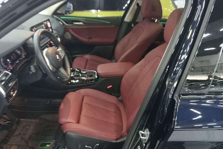 Used BMW X3 2023 Restyled xDrive30i Leading Edition M Night Sky Package
