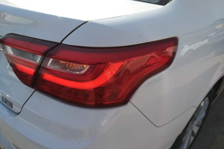 Used Geely Auto Vision 2020 1.5L Manual Asian Games Edition
