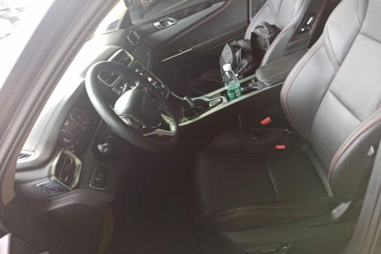 Used Lynk & Co 01 2019 2.0T Two-Wheel Drive Zhaopu Version China VI Standard
