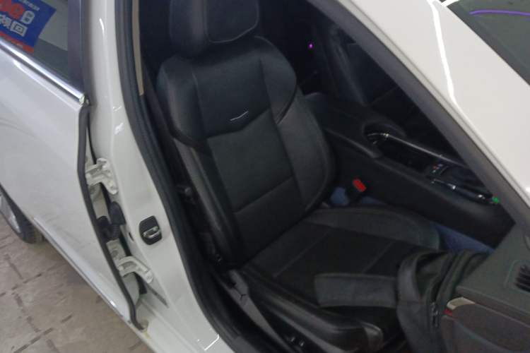 Used Cadillac ATS-L 2017 28T Fashion Edition
