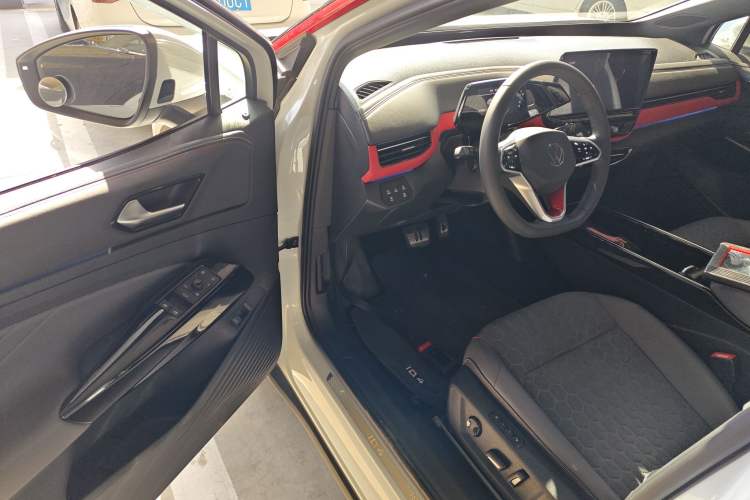 Used Volkswagen ID.4 X 2021 Pro Smart Long-Range Edition
