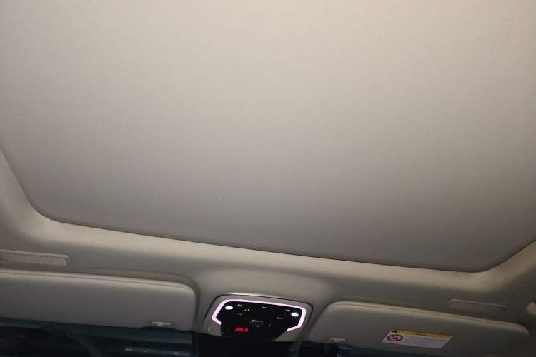 Used Lynk & Co 01 2021 2.0TD Two-Wheel-Drive Pro Trim
