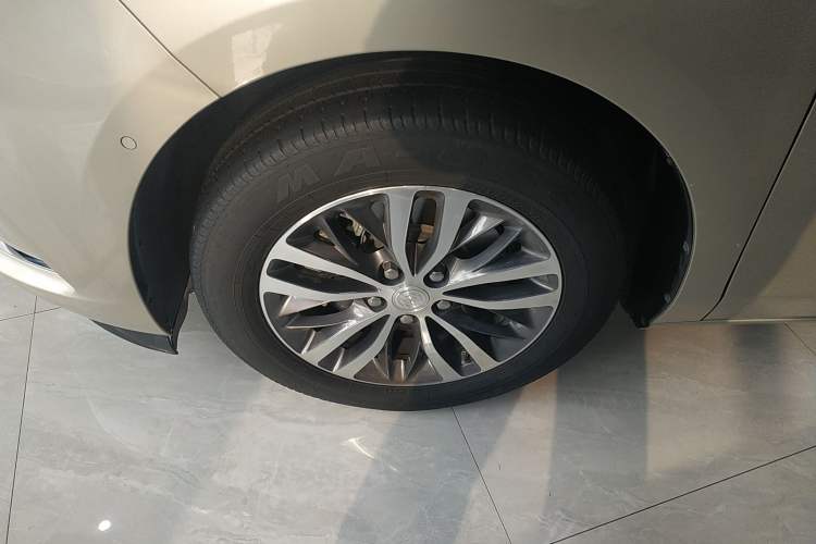 Used Buick GL8 2020 ES Land Cruiser 653T Luxury Edition