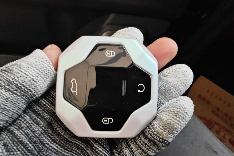 Used JETOUR Traveler 2023 2.0T Four-Wheel Drive Conqueror