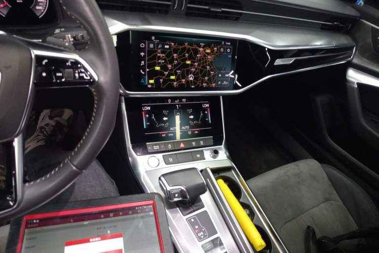 Used Audi A6L 2020 40 TFSI Luxury Dynamic Model
