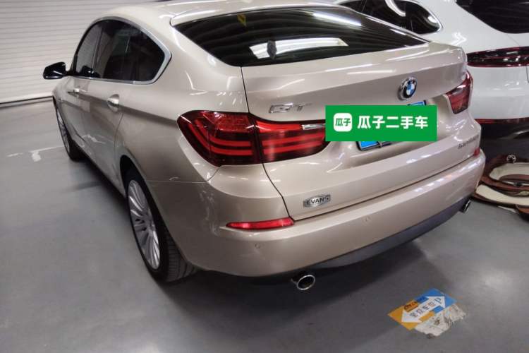 Used BMW 5 Series GT 2014 535i Leading Model