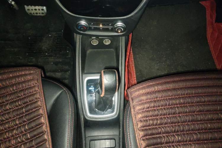 Used Haval H1 2015 1.5L AMT Urban Model