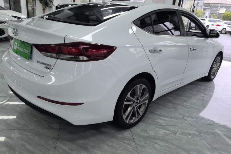Used Hyundai Elantra 2016 1.6L Automatic ZhiXuan – Elite Version
