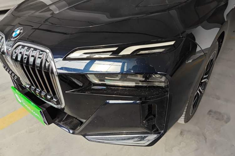 Used BMW 7 Series 2023 735Li M Sport Package