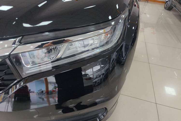 Used Honda Avancier 2017 240TURBO Two-Wheel Drive Elite Edition
