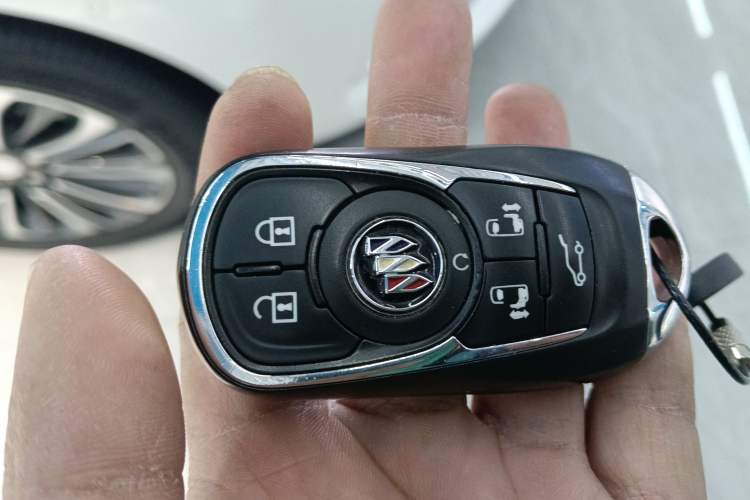 Used Buick GL8 2022 ES Landtrek 653T Smart Flagship Model
