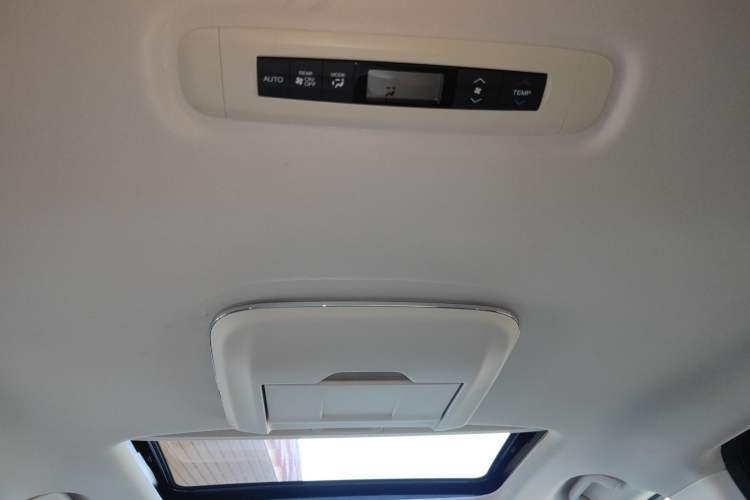 Used Honda Odyssey 2015 2.4L Supreme Edition
