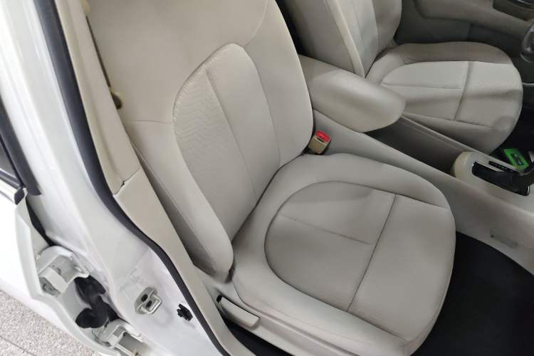 Used Dongfeng Aeolus A60 2016 1.6L Automatic Luxury Model
