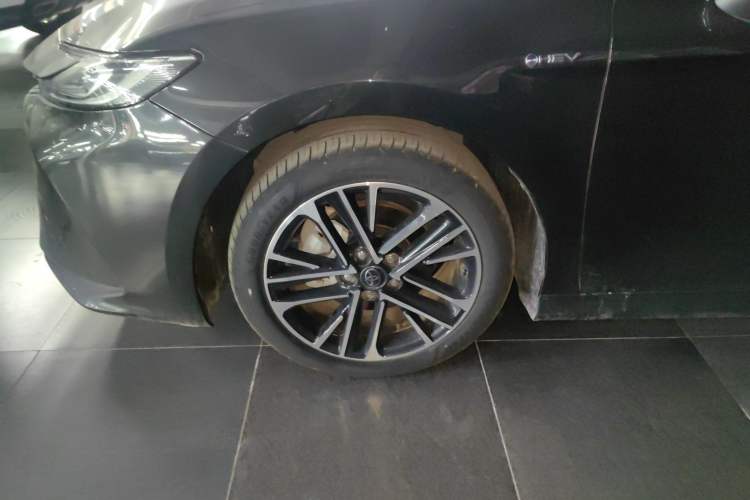 Used Toyota Camry 2024 Dual-Engine 2.5HG Prestige Edition
