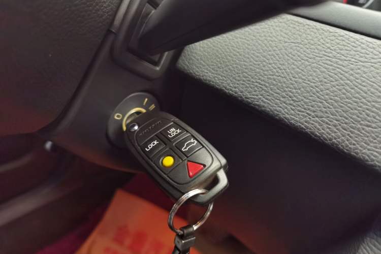 Used Volvo XC Classic 2014 T5 Luxury Edition