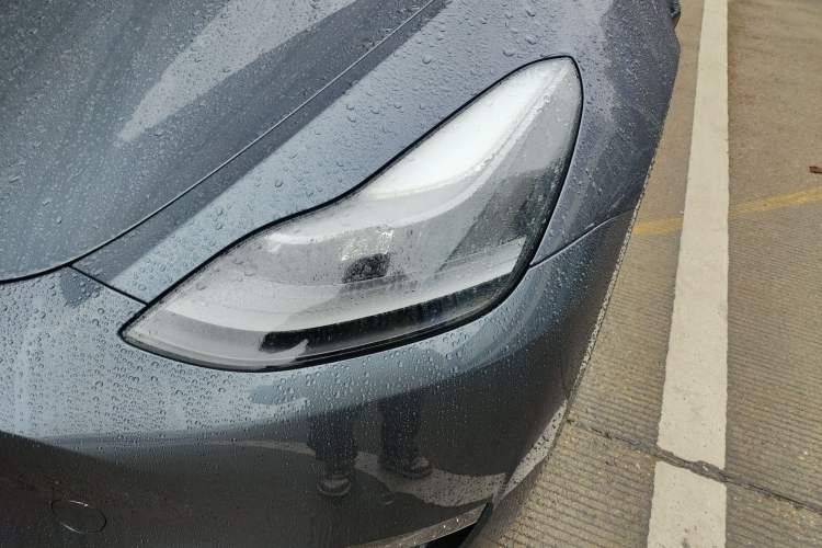 Used Tesla Model Y 2021 Standard Range Rear-Wheel Drive Version