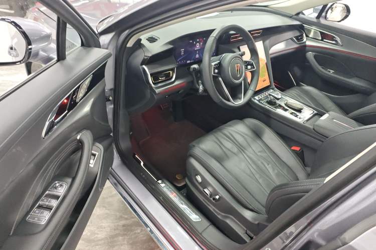 Used Hongqi H5 2023 2.0T Automatic Smart Connect Flagship Edition
