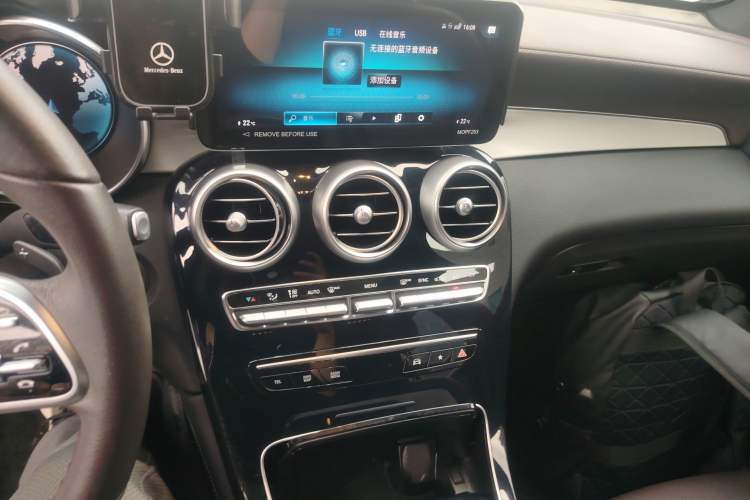 Used Mercedes-Benz GLC 2022 Second Facelift GLC 260 L 4MATIC Dynamic Edition
