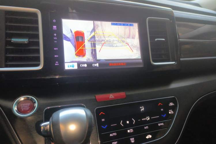 Used Honda Elysion 2016 2.4L Comfort Edition
