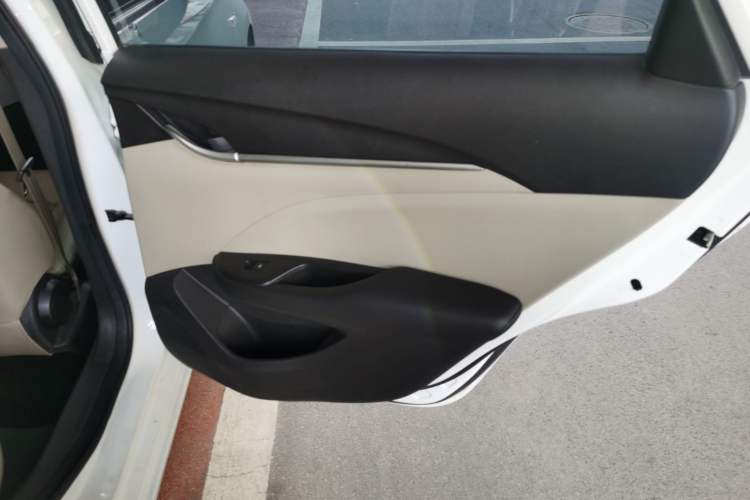 Used Buick GT 2017 15N Automatic Elite Version