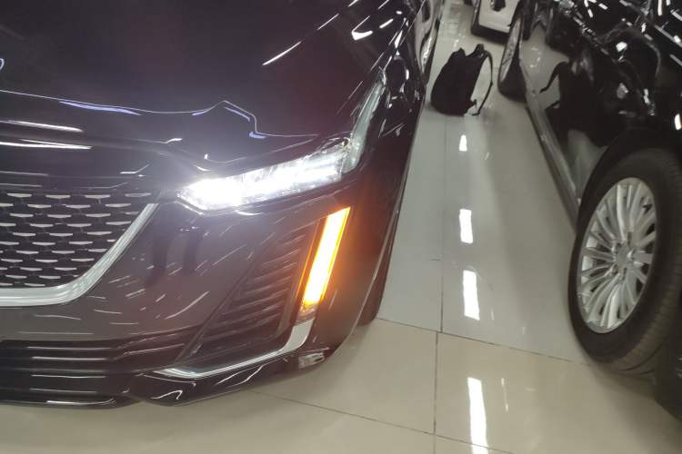 Used Cadillac CT5 2021 Revised 28T Luxury Version
