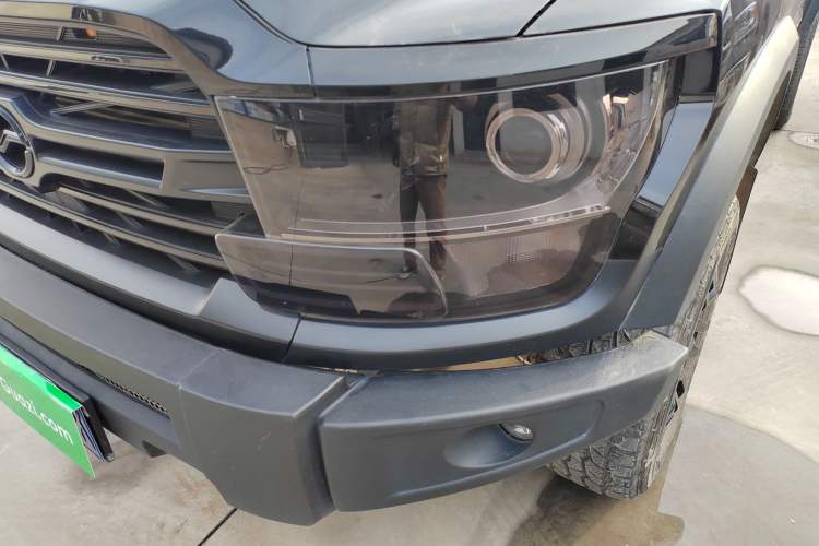 Used Zxauto 1949 2023 2.3T Passenger Version Diesel Automatic 4x4 Ultra-Luxury Standard Double
