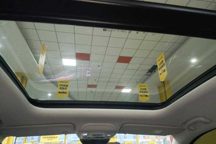 Used Buick Envision 2025 Encore Plus 28T Two-Wheel-Drive Platinum Edition