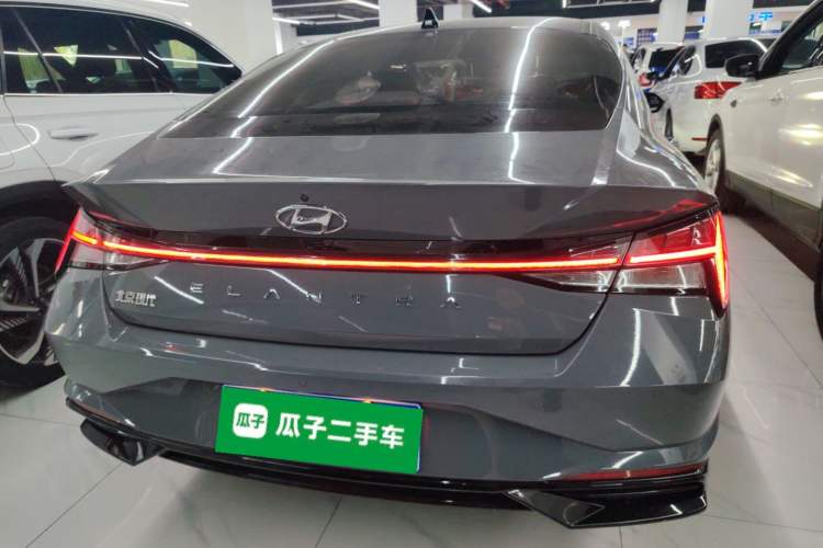 Used Hyundai Elantra 2022 1.5L CVT LUX Prestige Edition
