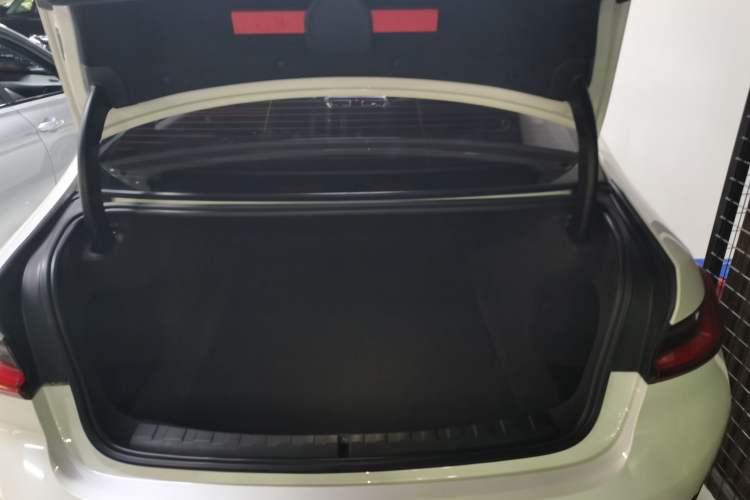 Used BMW 3 Series 2020 325Li First Edition
