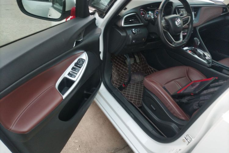 Used Buick GL6 2019 18T 6-Seater Connected Luxury Version China VI Standard