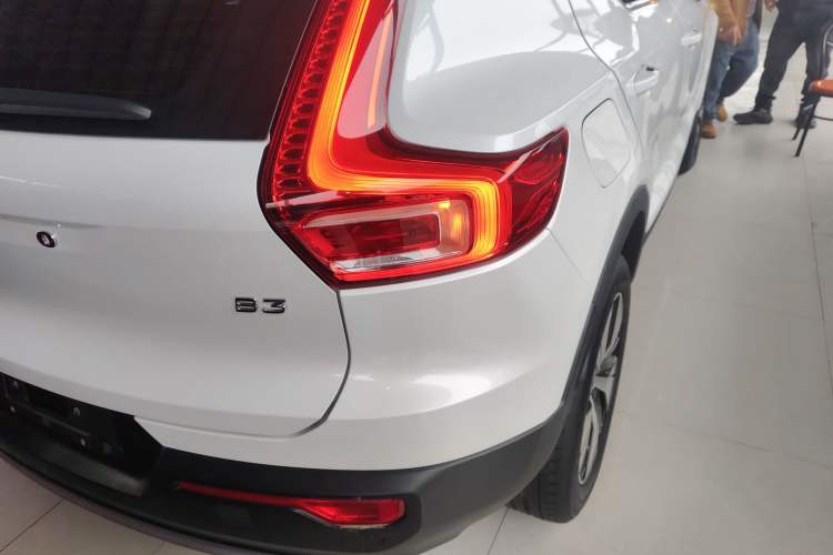 Used Volvo XC40 2023 B3 Zhiyuan Luxury Edition