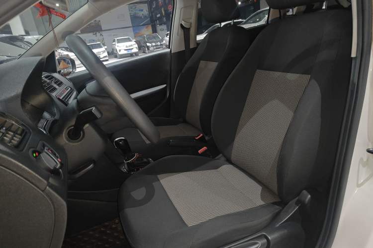 Used Volkswagen Polo 2018 1.5L Automatic Advanced Driving Model
