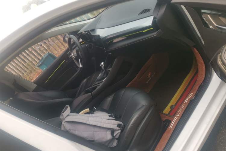 Used Roewe i5 2021 Revised Version 1.5L CVT Diamond Edition
