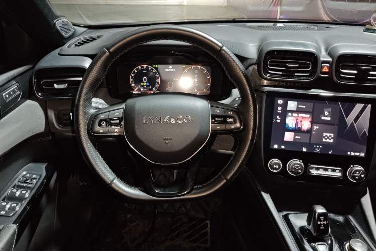 Used Lynk & Co 02 2021 2.0TD Automatic Two-Wheel Drive "Jin" Champion Edition
