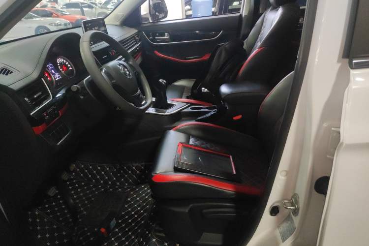 Used FORTHING T5 2020 1.6L Manual Comfort Model China VI Standard
