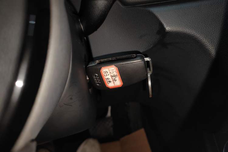 Used Audi Q3 2015 35 TFSI Comfort Model
