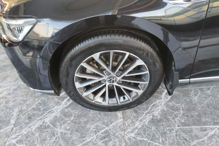 Used Volkswagen Magotan 2020 330TSI DSG Luxury Edition
