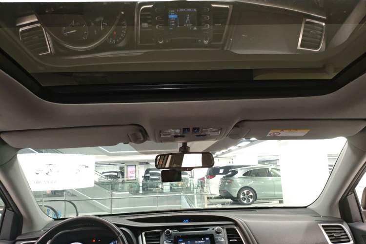 Used Toyota Highlander 2015 2.0T Two-Wheel Drive Luxury Edition 7 Seats
