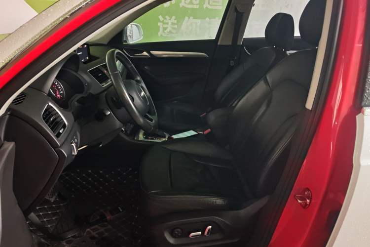 Used Audi Q3 2017 30 TFSI Fashion Model