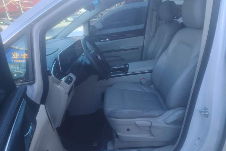 Used Buick GL8 2023 ES Lu Zun Comfort Model