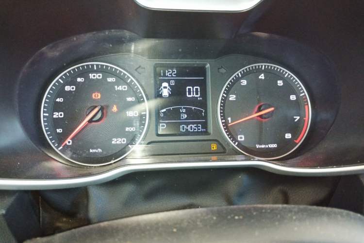 Used MG ZS 2018 1.5L Automatic Luxury Edition China V Standard
