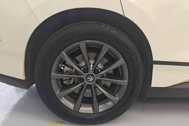 Used BYD Qin L 2025 EV 545KM Beyond Version
