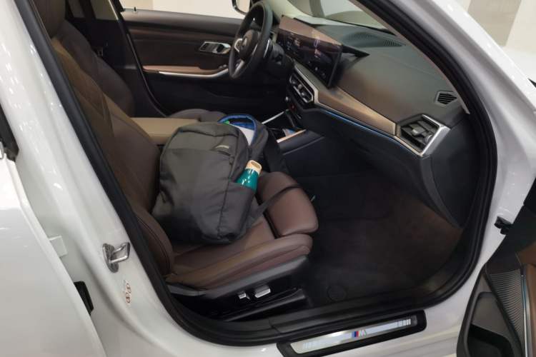 Used BMW 3 Series 2023 325Li M Sport Package
