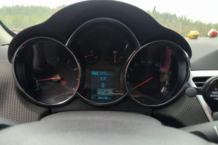 Used Chevrolet Cruze 2013 Hatchback 1.6T Automatic Flagship Model