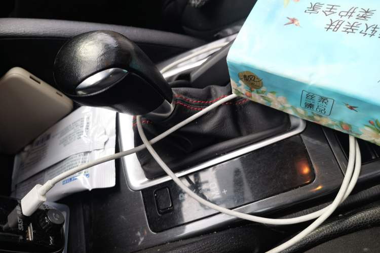 Used Mazda CX-5 2015 2.0L Automatic Two-Wheel Drive Urban Version
