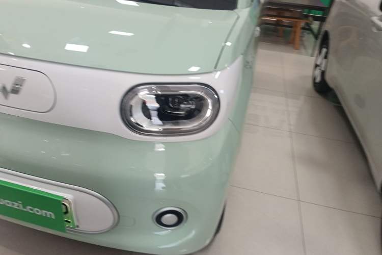 Used Wuling Hongguang MINIEV 2024 3rd Generation 215km Youth Edition