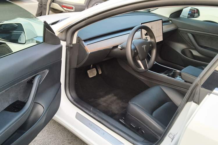 Used Tesla Model 3 2020 Revised Version Standard Range Rear-Wheel Drive – Upgraded Edition