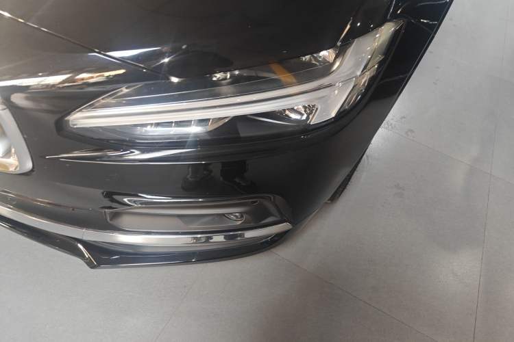 Used Volvo S90 2021 B5 Zhiyi Luxury Edition
