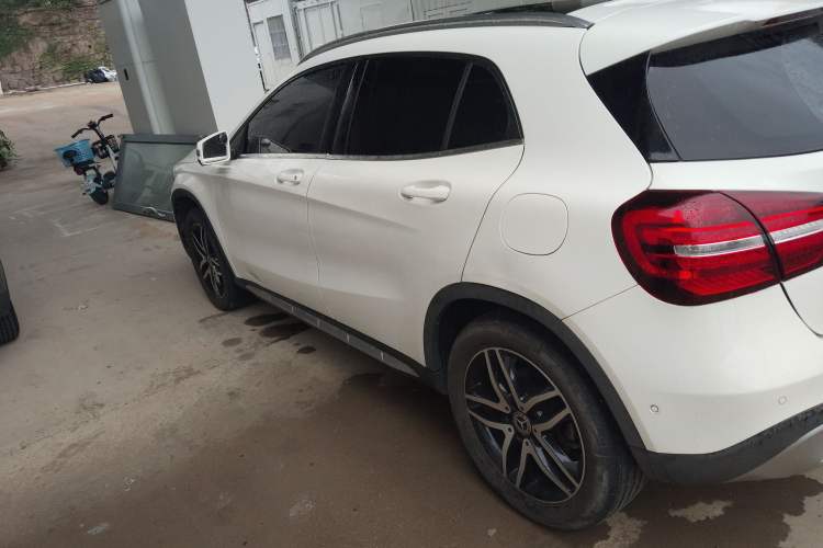 Used Mercedes-Benz GLA 2017 GLA 200 Fashion Model
