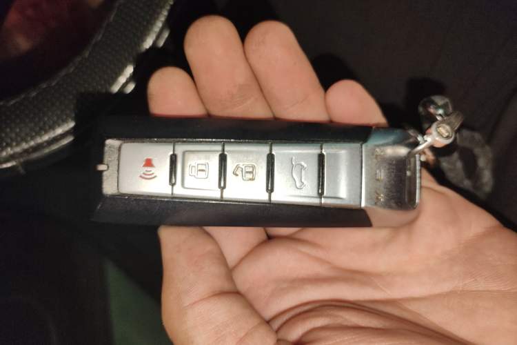 Used Wey VV7 2017 2.0T Flagship Edition
